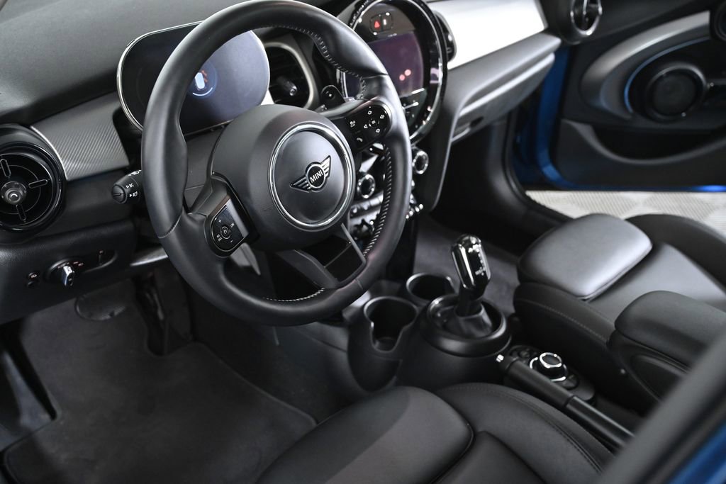 Used 2024 MINI Cooper S image 13