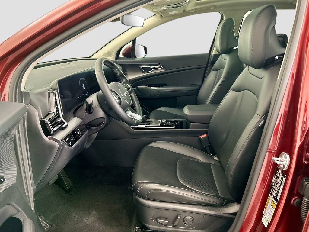 Used 2025 Kia Sportage SX FWD image 18