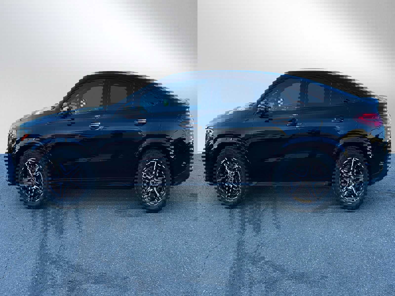 New 2026 Mercedes-Benz GLE 450 4MATIC Coupe image 6