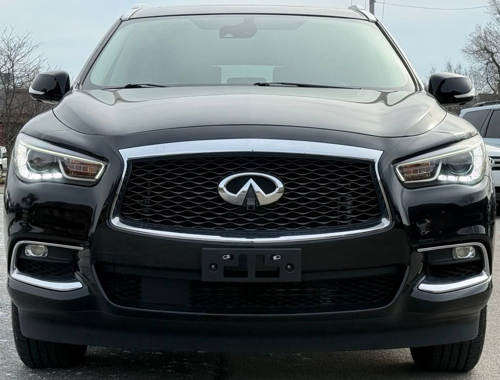 Used 2019 INFINITI QX60 Luxe w/ Essential Package AWD/4WD image 8