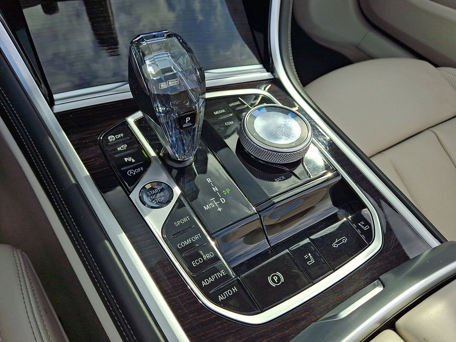Used 2025 BMW 840i xDrive Convertible AWD/4WD image 17