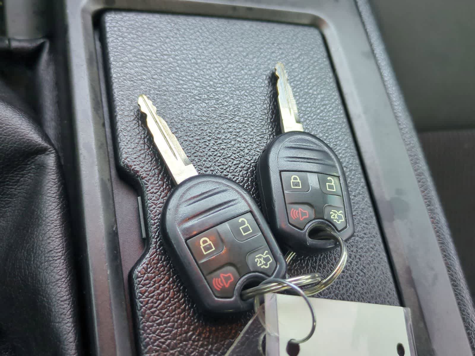 Used 2014 Ford Mustang Convertible RWD image 32