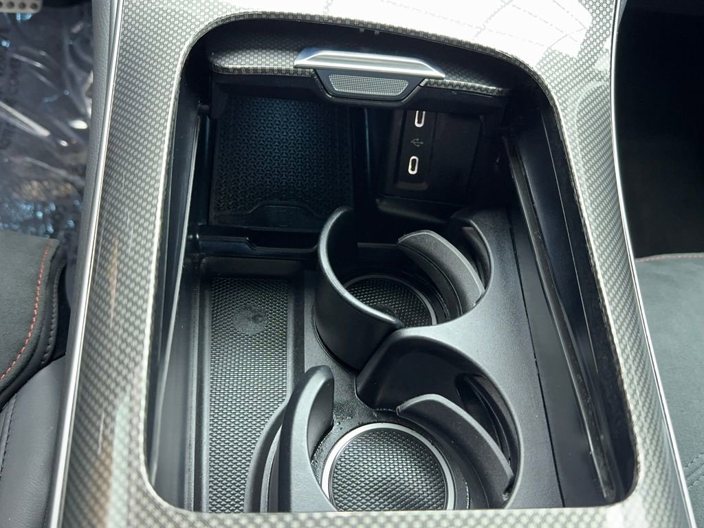 Used 2025 Mercedes-Benz GLC 43 AMG 4MATIC image 43