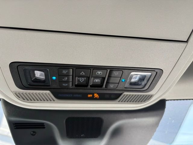 Used 2025 Ford Expedition Active image 30