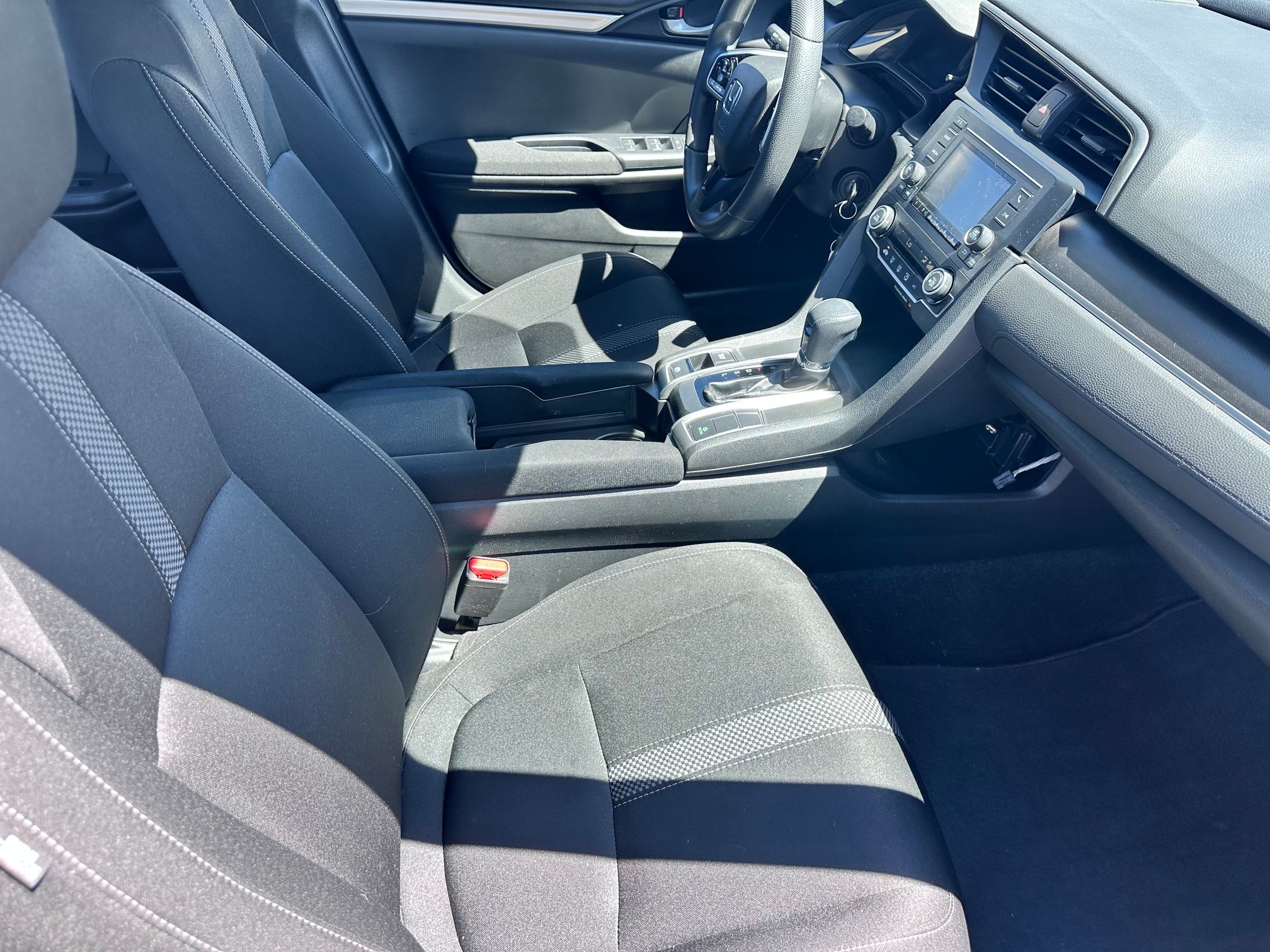Used 2019 Honda Civic LX image 9