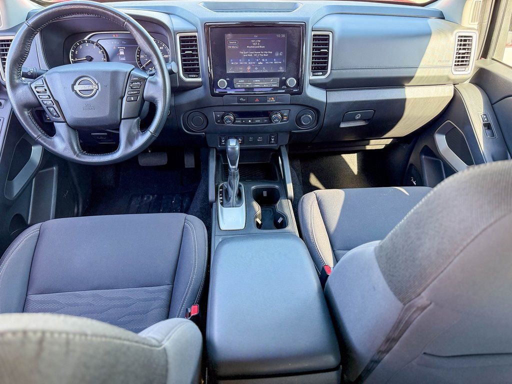 Used 2024 Nissan Frontier SV w/ SV Convenience Package RWD image 25