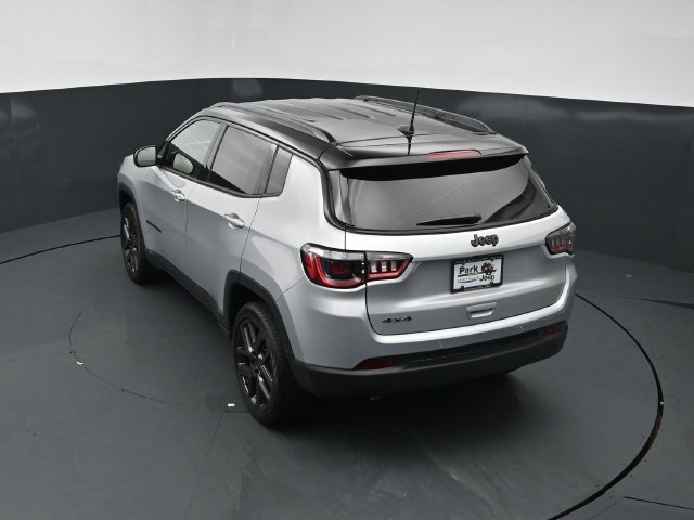 New 2026 Jeep Compass Limited AWD/4WD image 13