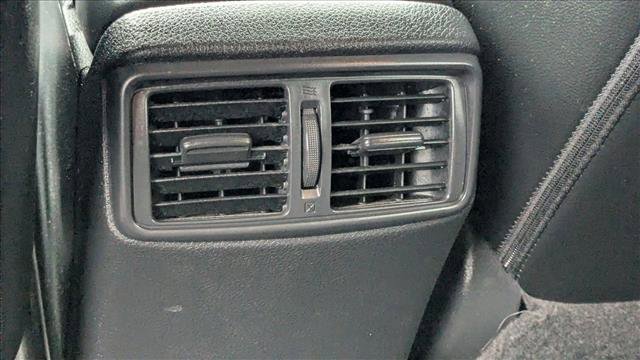 Used 2017 Nissan Rogue SL w/ SL Premium Package image 26