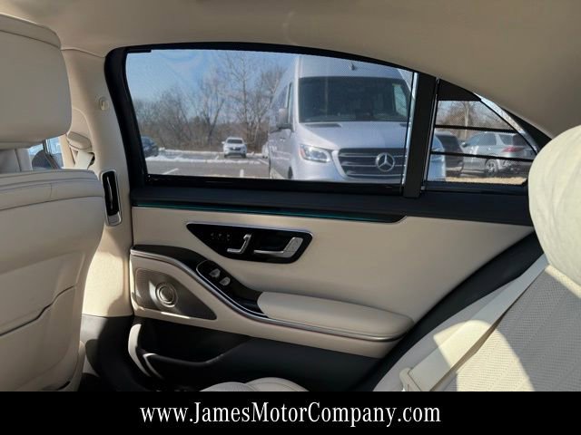Certified 2024 Mercedes-Benz S 500 4MATIC image 21
