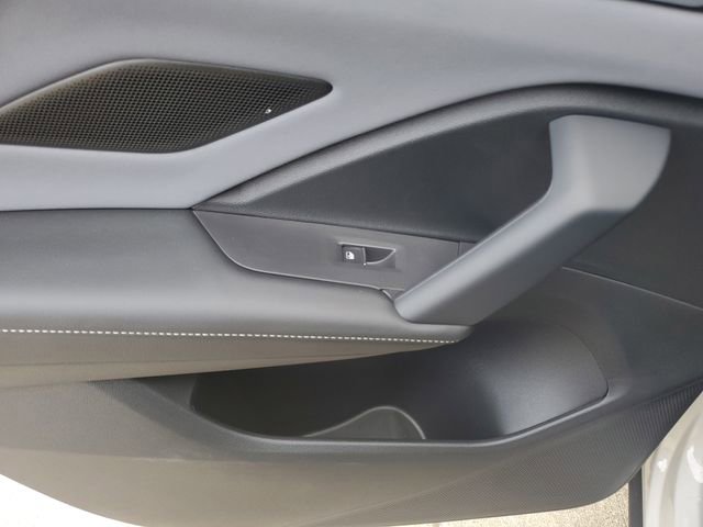 New 2026 Volkswagen Tiguan SE R-Line image 15