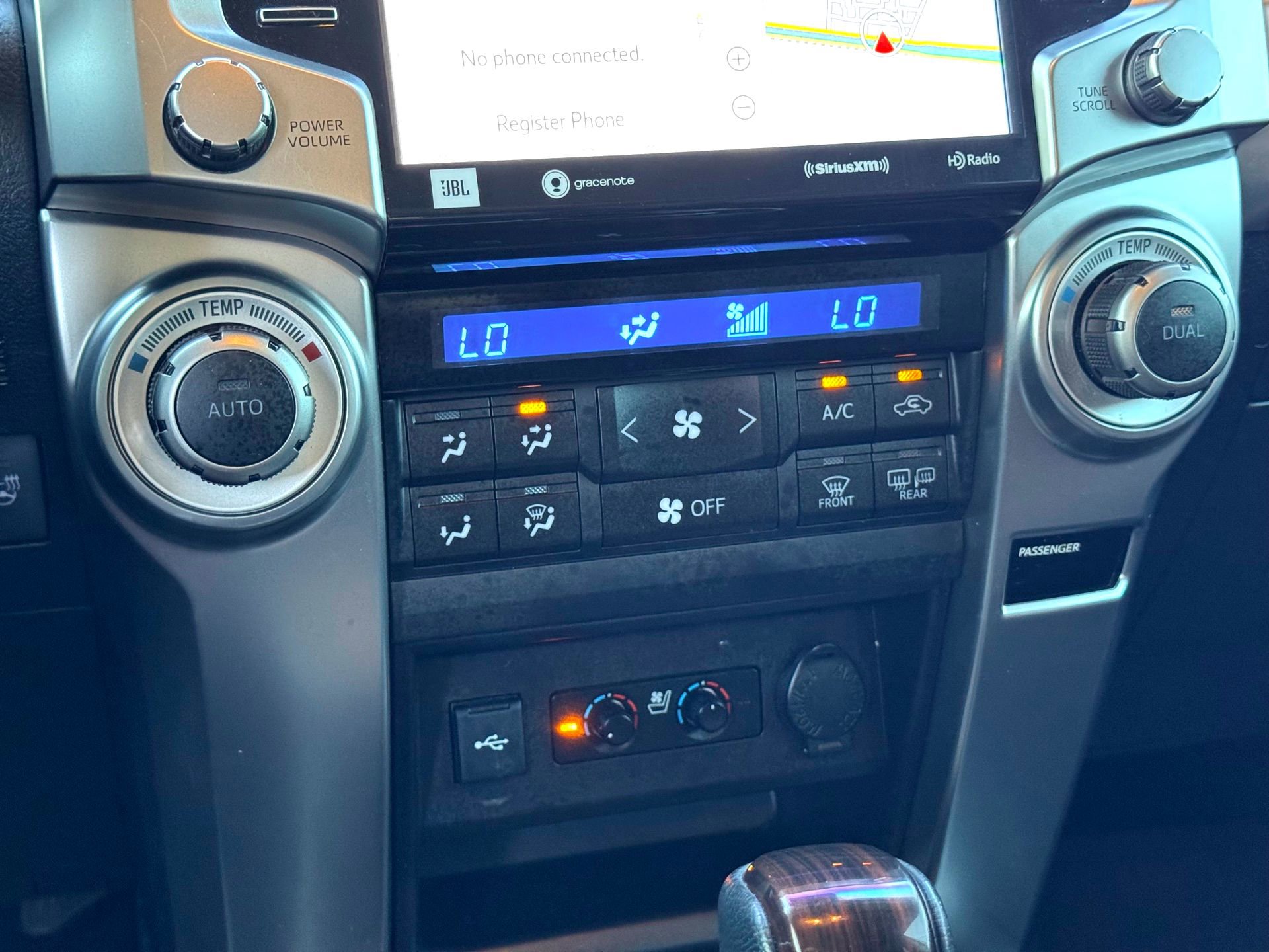 Used 2023 Toyota 4Runner Limited image 31