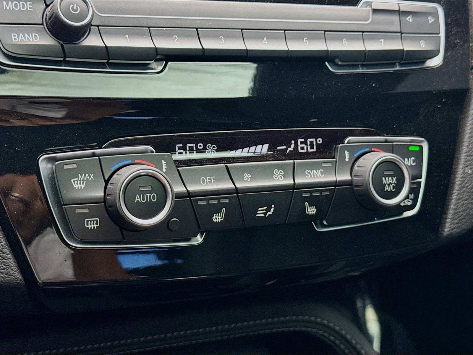 Used 2022 BMW X1 sDrive28i w/ Convenience Package image 11