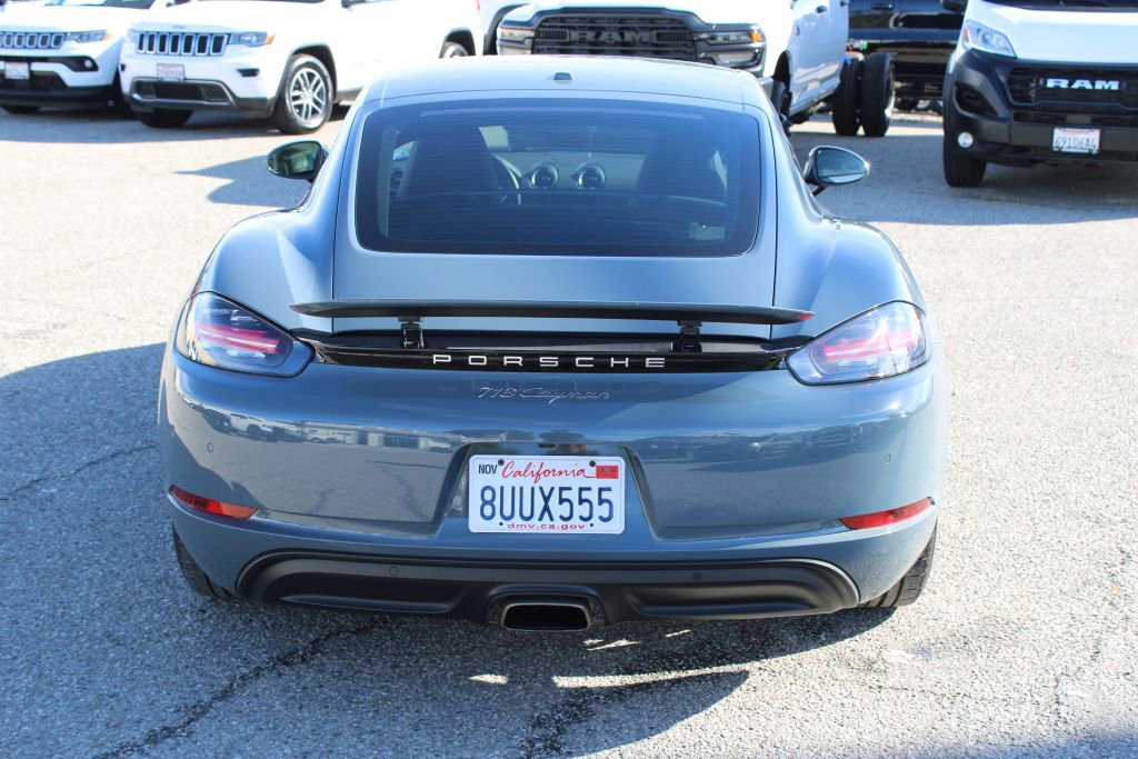 Used 2018 Porsche 718 Cayman RWD image 5