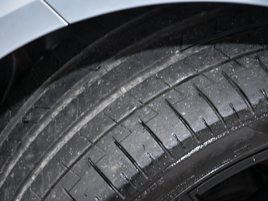 Used 2024 BMW M4 xDrive Competition AWD/4WD image 91
