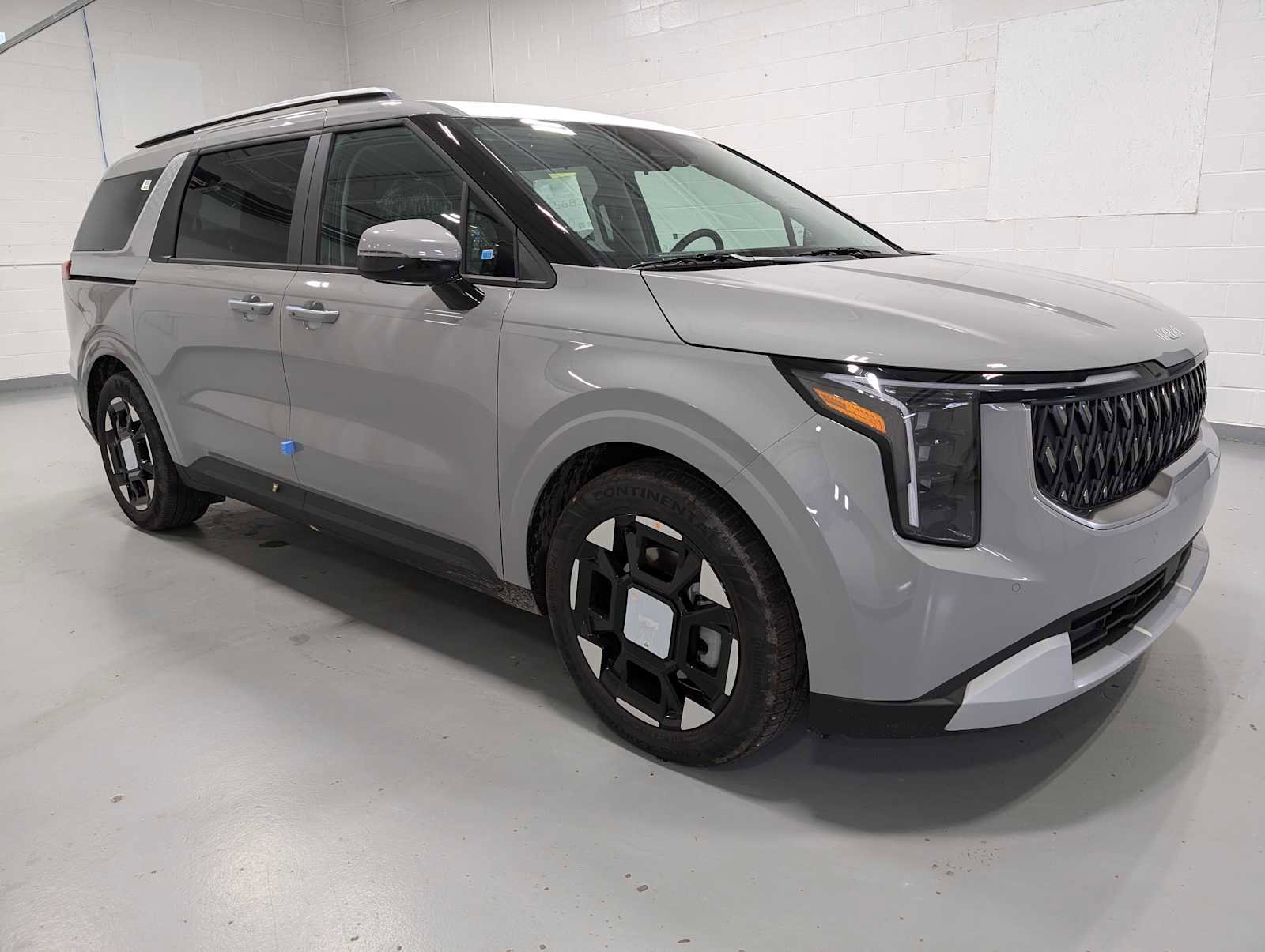 New 2026 Kia Carnival EX image 6