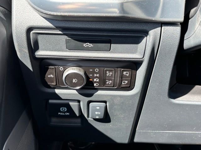 New 2026 Ford F150 Lariat w/ Equipment Group 502A High image 30