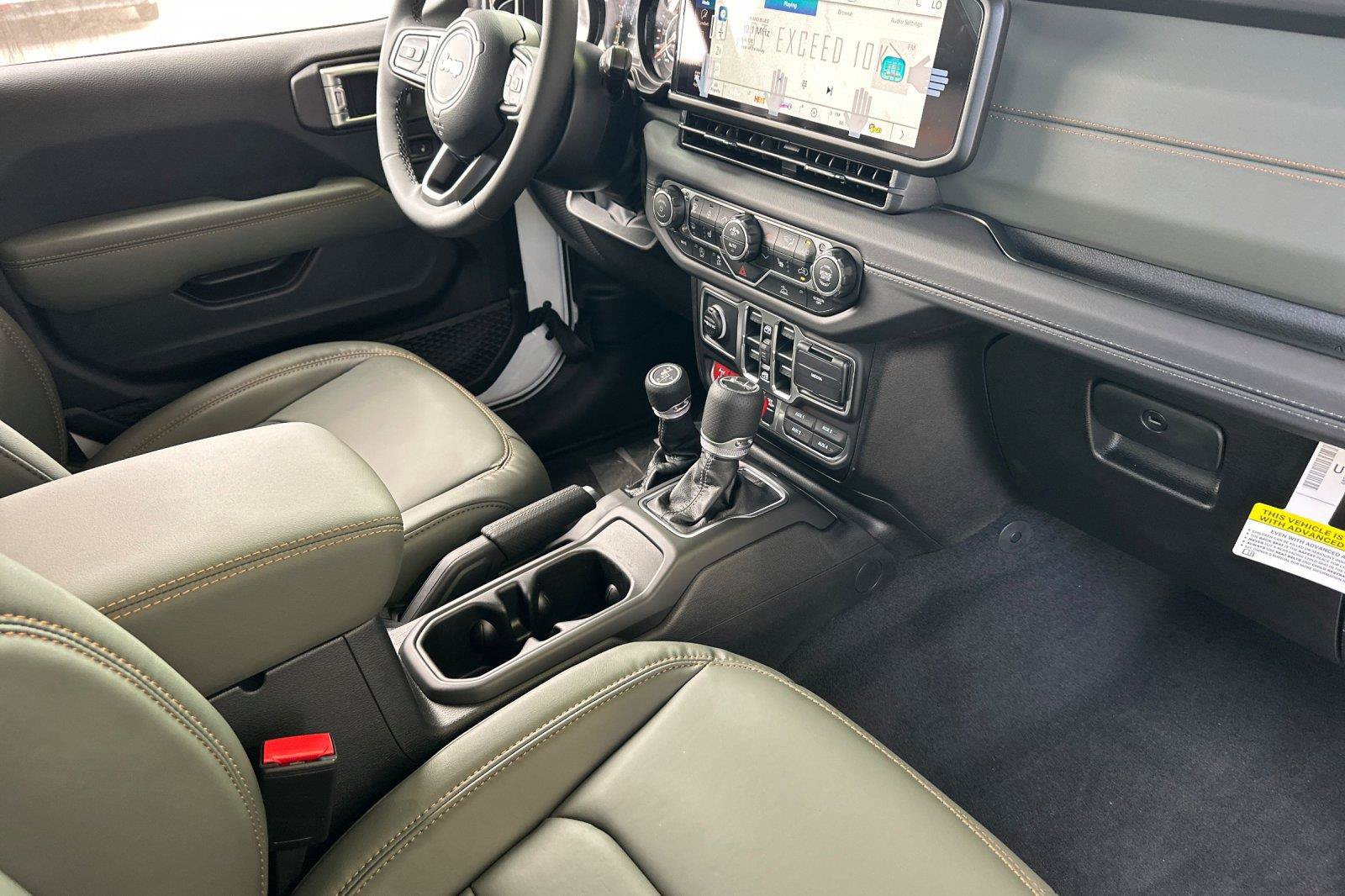 New 2026 Jeep Gladiator Mojave AWD/4WD image 14
