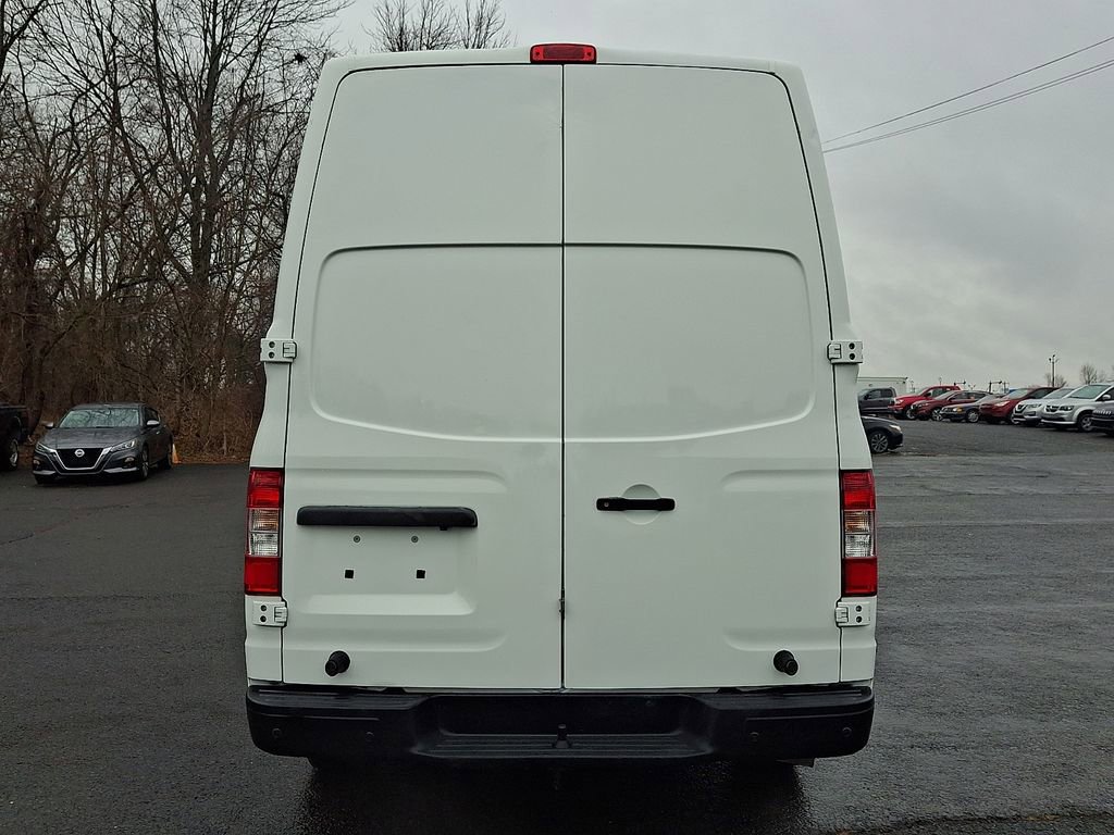 Used 2018 Nissan NV 2500 SV image 5