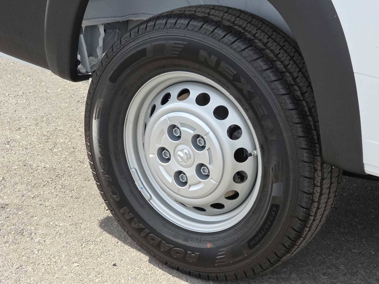 New 2026 RAM ProMaster 2500 FWD image 12
