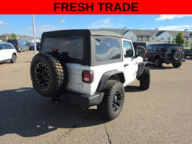 Used 2022 Jeep Wrangler Sport AWD/4WD image 7
