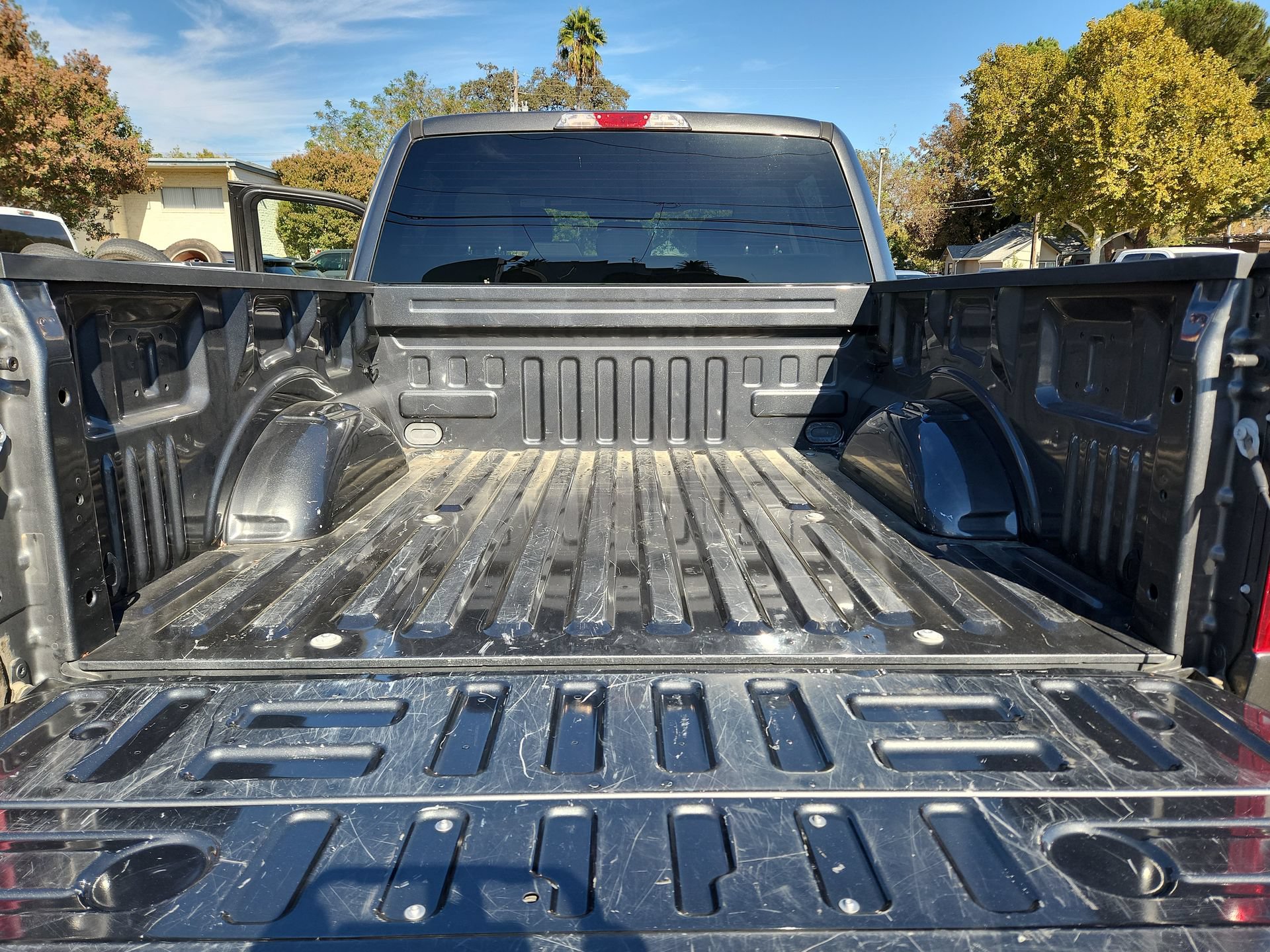 Used 2018 Ford F150 XL w/ Equipment Group 101A Mid AWD/4WD image 19