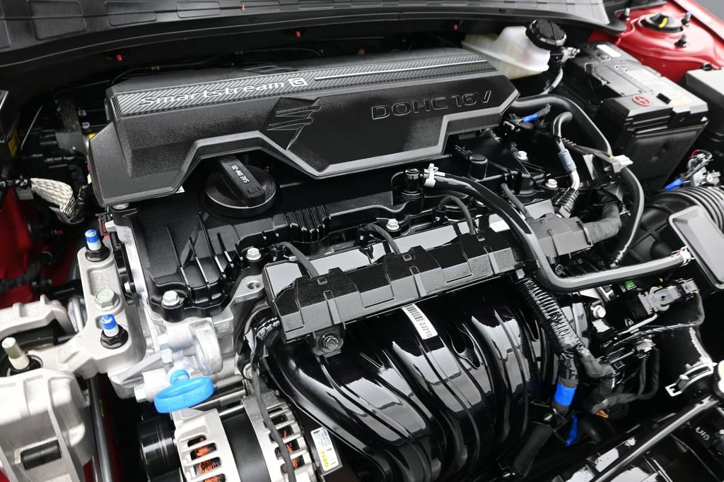 Certified 2026 Hyundai Elantra Sport FWD image 28