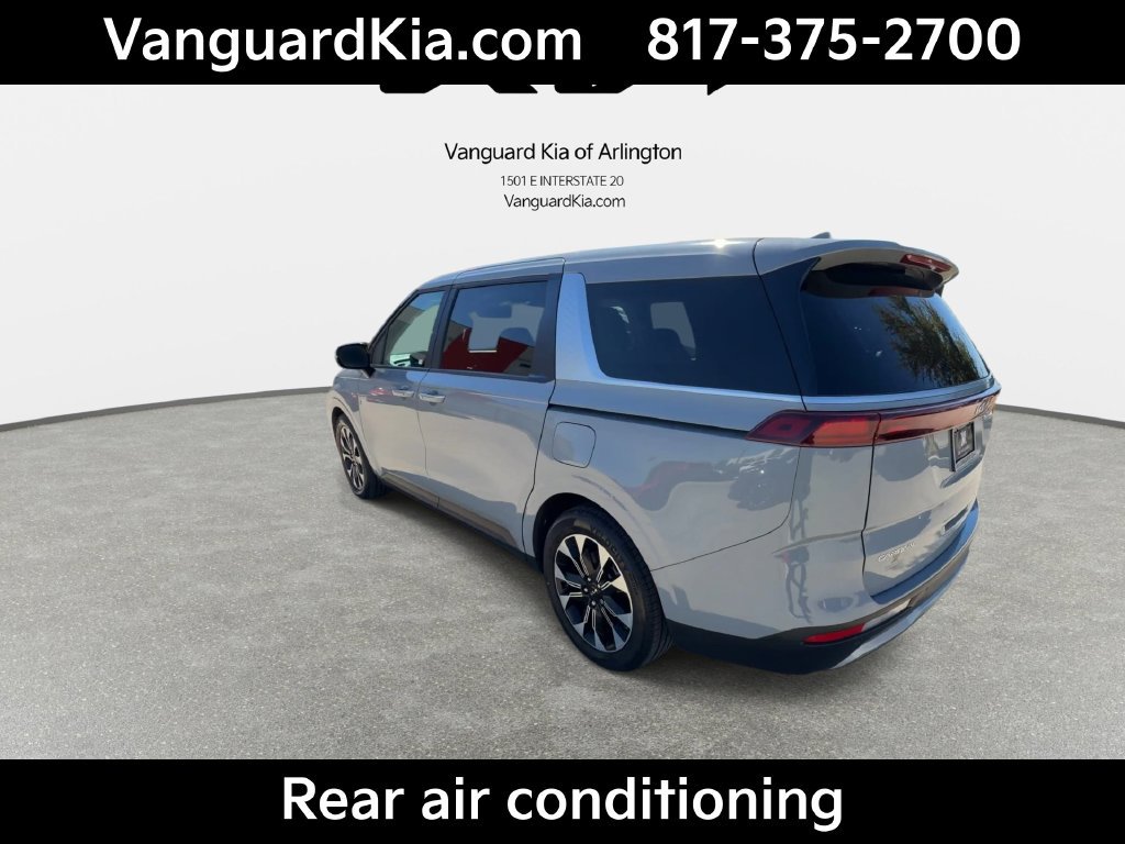Certified 2024 Kia Carnival EX FWD image 7