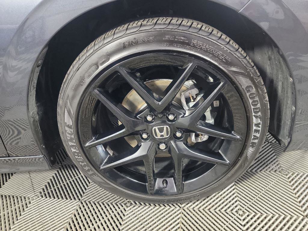 Certified 2025 Honda Civic Sport image 3