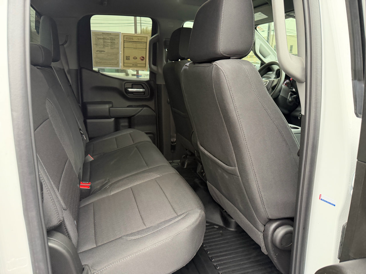 Used 2024 GMC Sierra 1500 Pro w/ Pro Value Package image 17