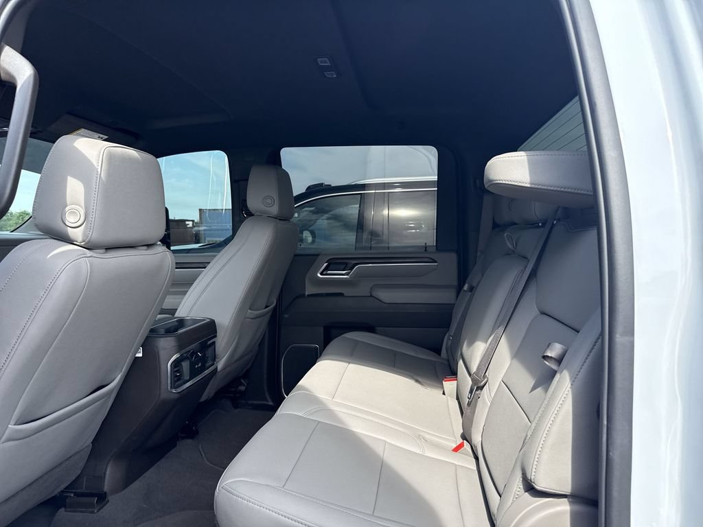 Certified 2026 GMC Sierra 2500 SLT w/ SLT Convenience Package AWD/4WD image 32