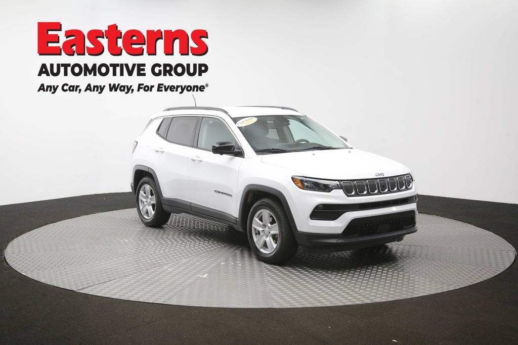 Used 2022 Jeep Compass Latitude w/ Convenience Group FWD image 49