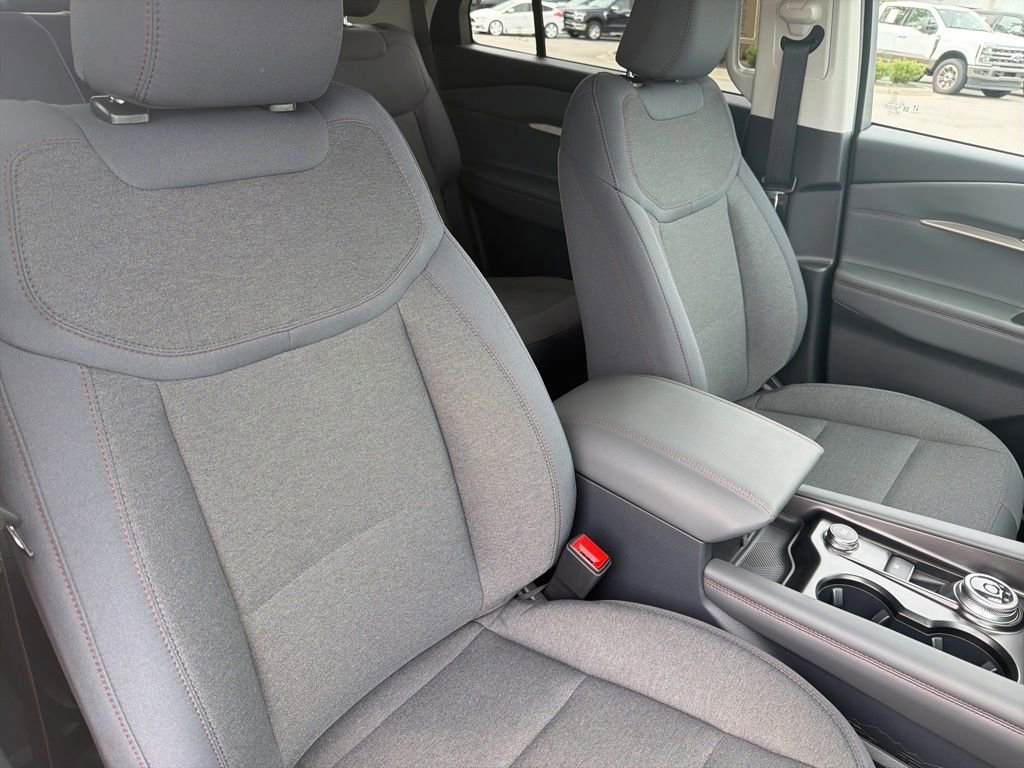 Certified 2026 Ford Explorer Active image 28