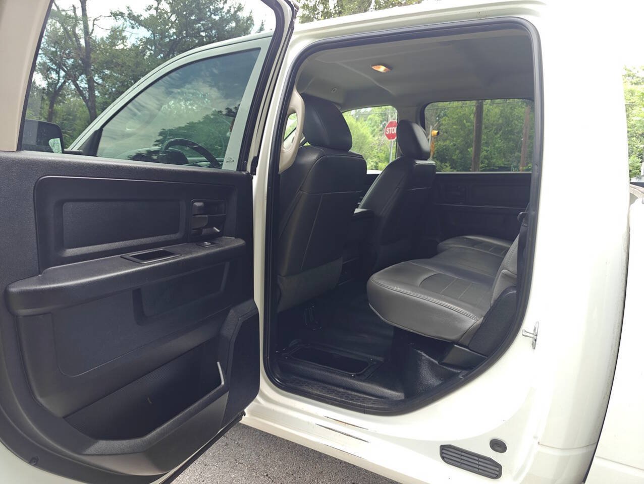 Used 2018 RAM 2500 ST RWD image 20