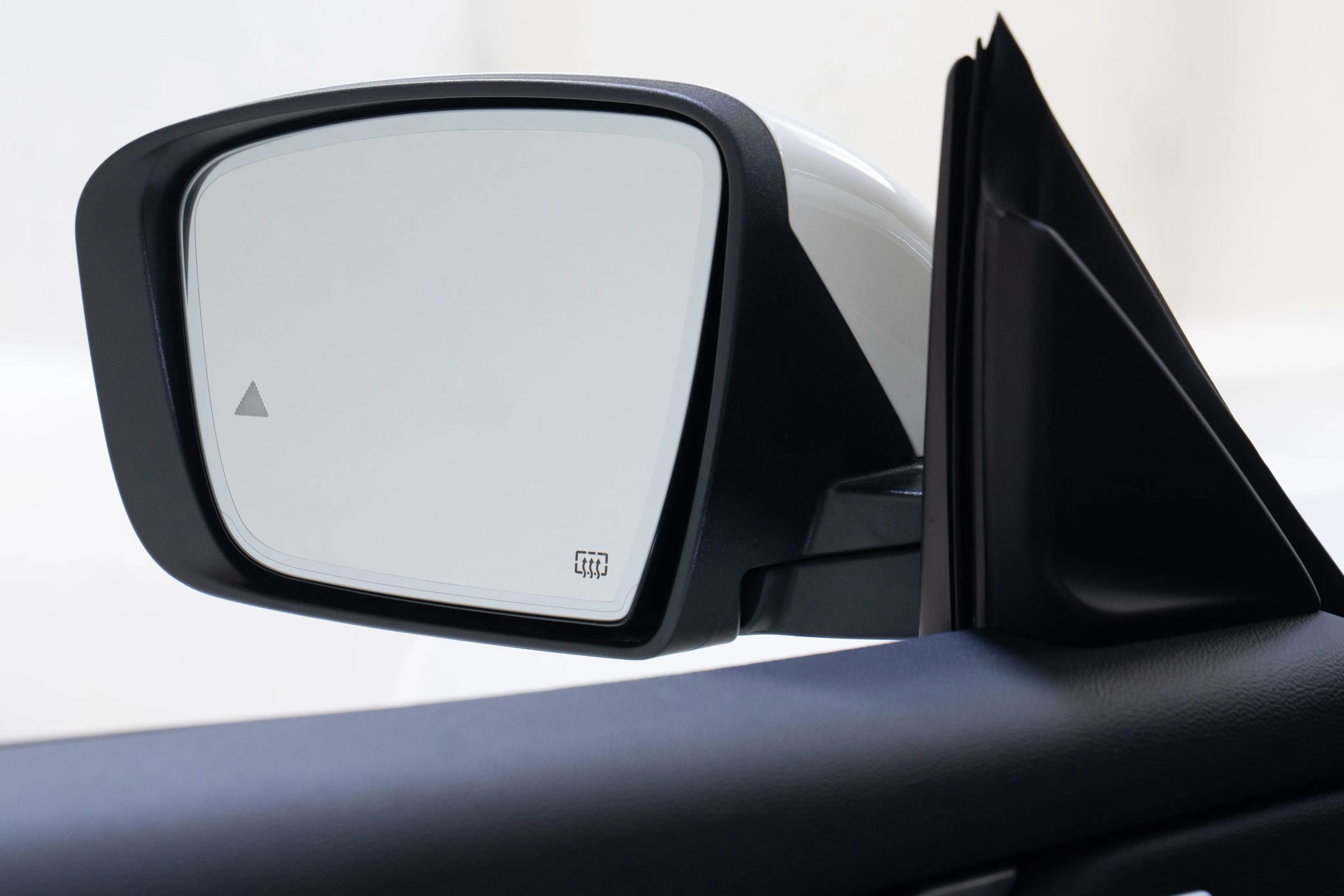 Used 2023 Maserati Levante GT image 14