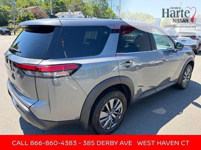 Certified 2024 Nissan Pathfinder S AWD/4WD image 8