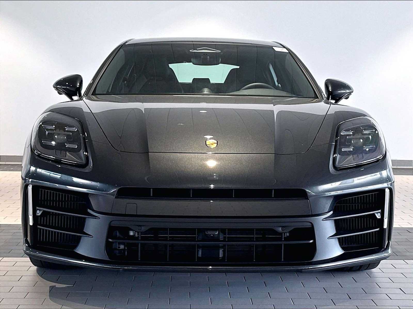 New 2026 Porsche Panamera 4 AWD/4WD image 10