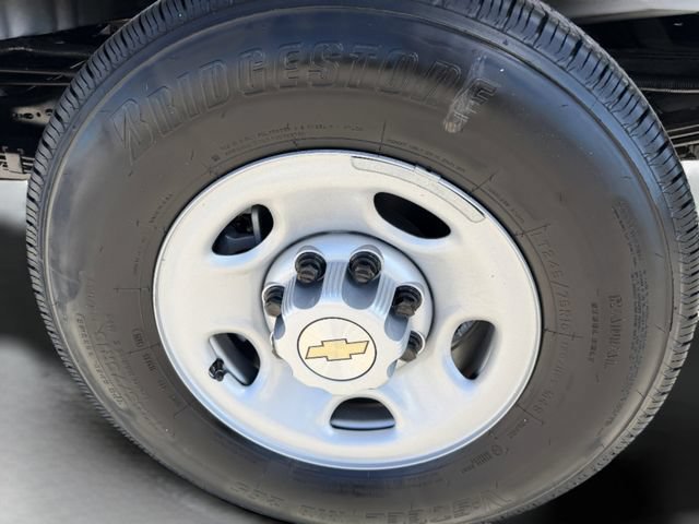 New 2025 Chevrolet Express 2500 w/ Driver Convenience Package RWD image 22