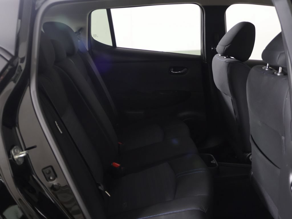 Used 2023 Nissan Leaf S FWD image 27