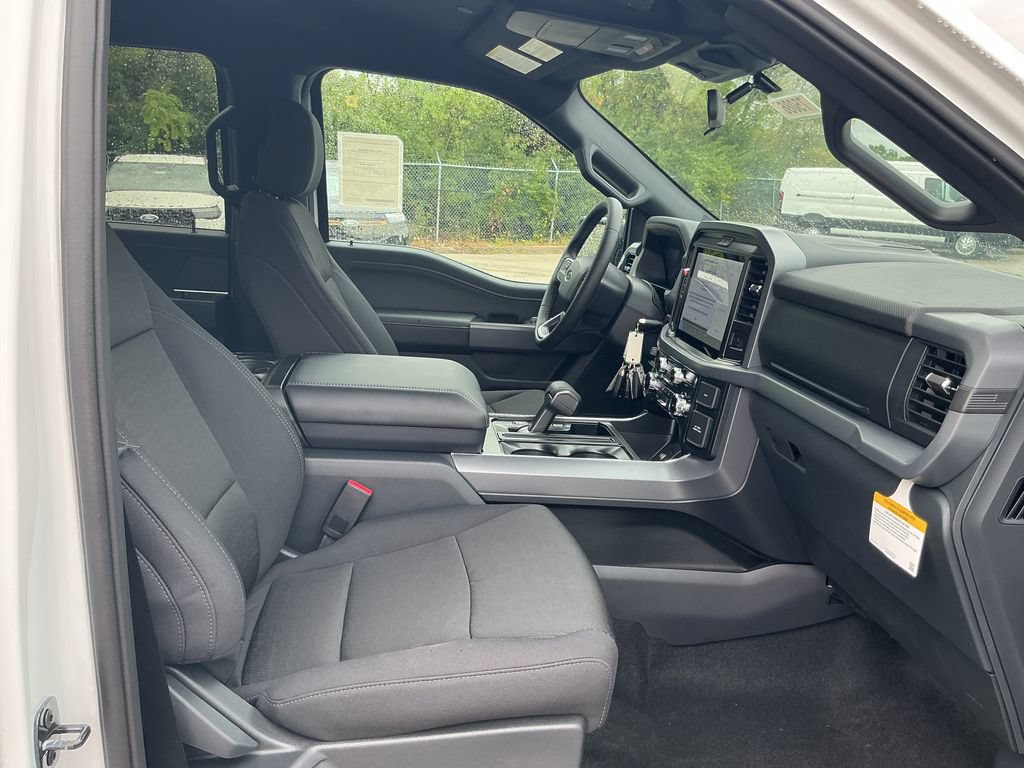 New 2026 Ford F150 XLT w/ FX4 Off-Road Package AWD/4WD image 25