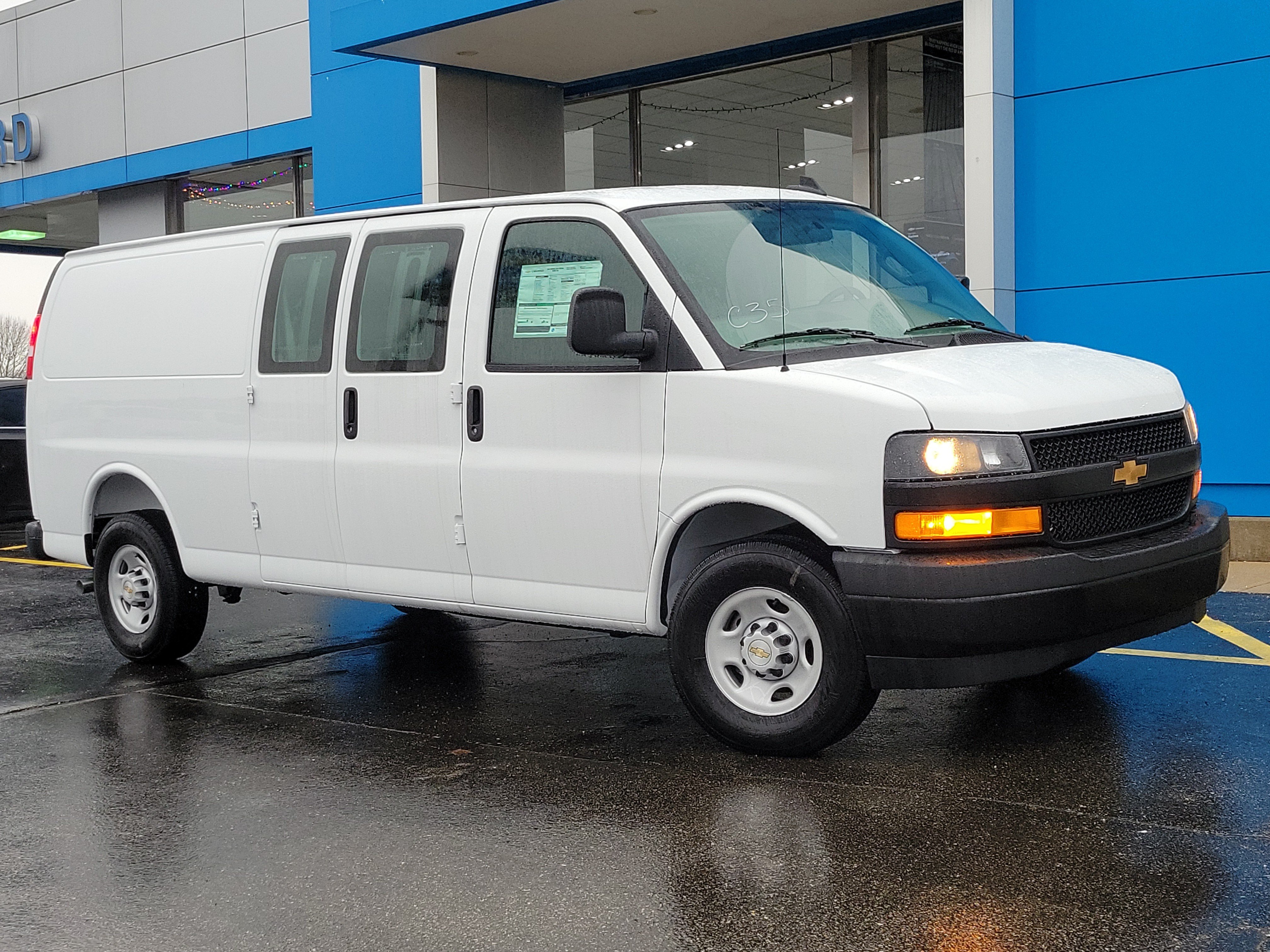 New 2025 Chevrolet Express 3500 Extended w/ Driver Convenience Package RWD image 31