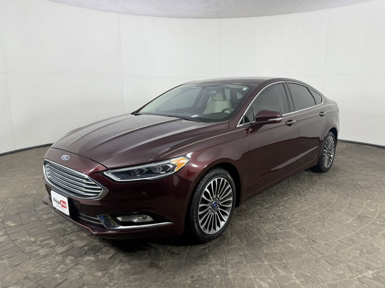 Used 2017 Ford Fusion Titanium image 3