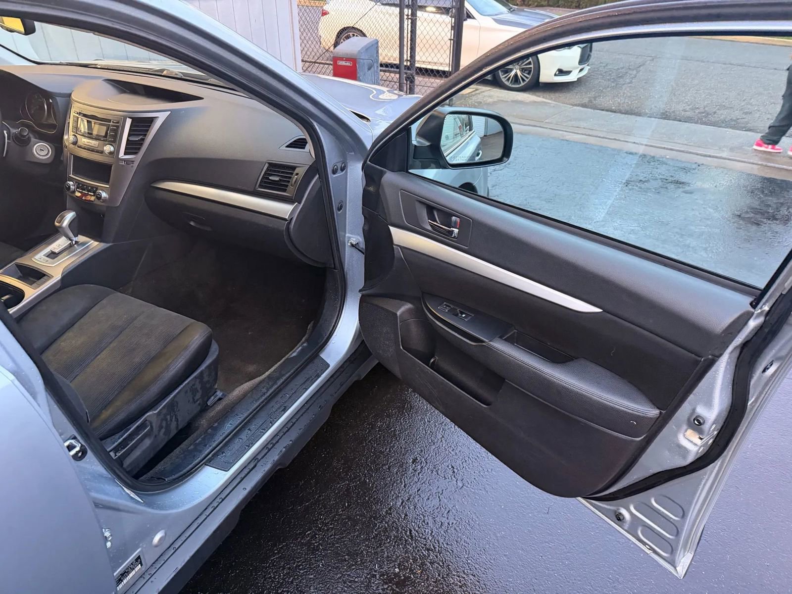 Used 2014 Subaru Outback 2.5i image 27