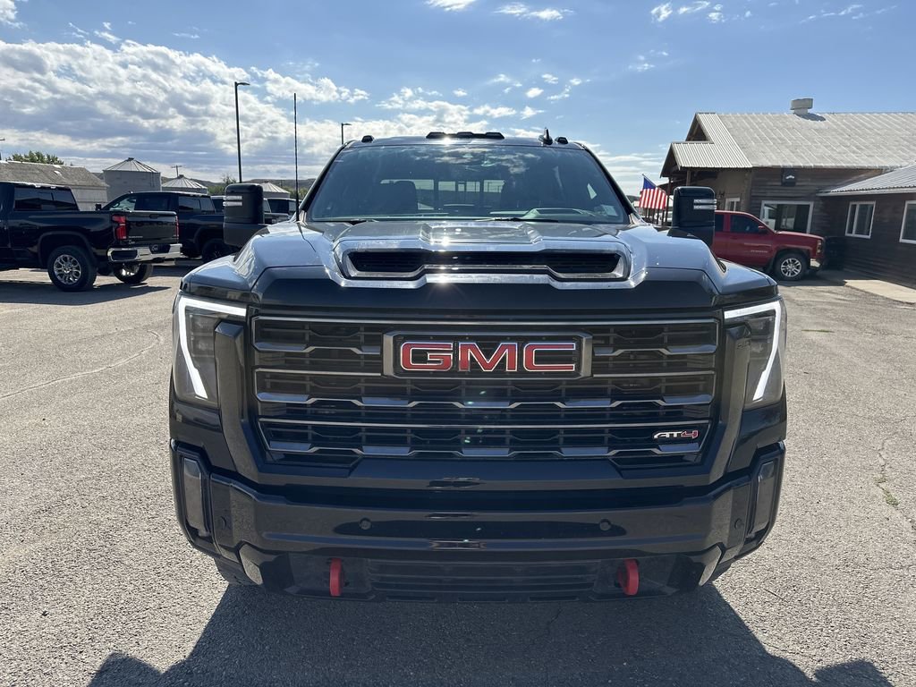 Used 2024 GMC Sierra 3500 AT4 w/ AT4 Premium Plus Package image 2