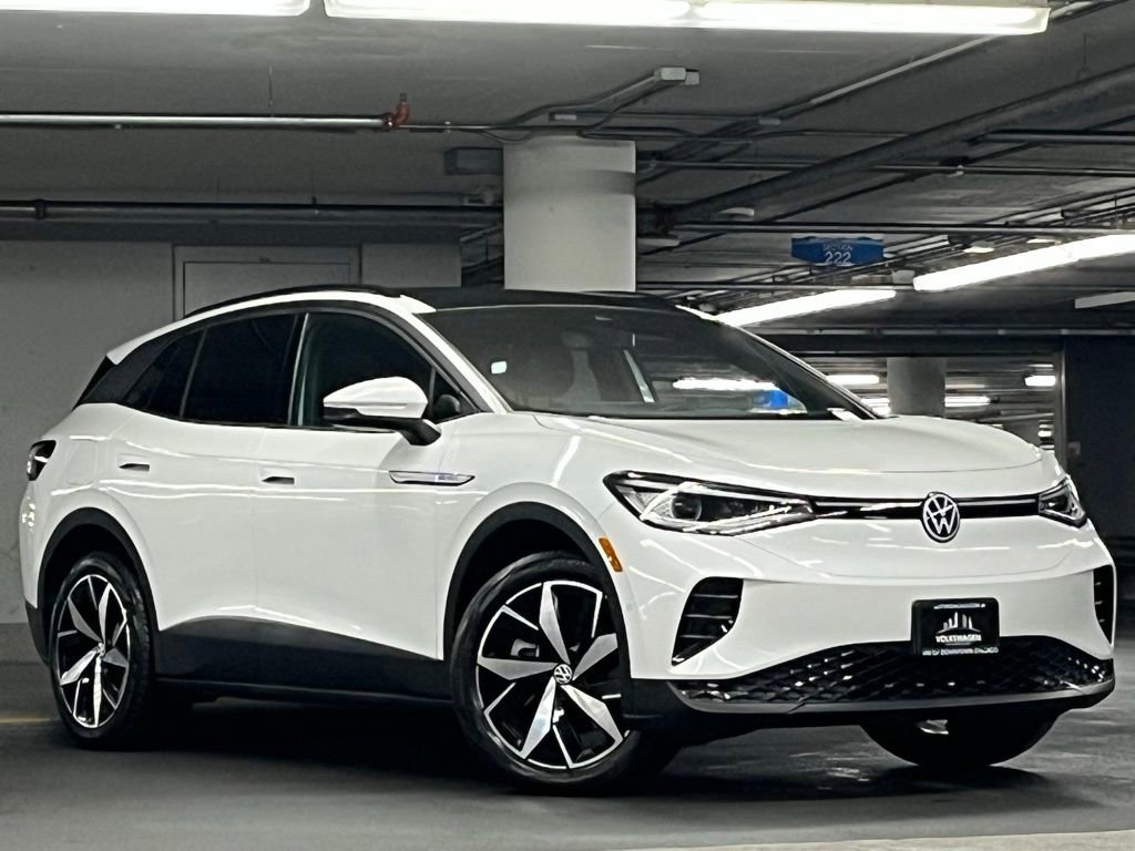 Used 2023 Volkswagen ID.4 Pro S image 2