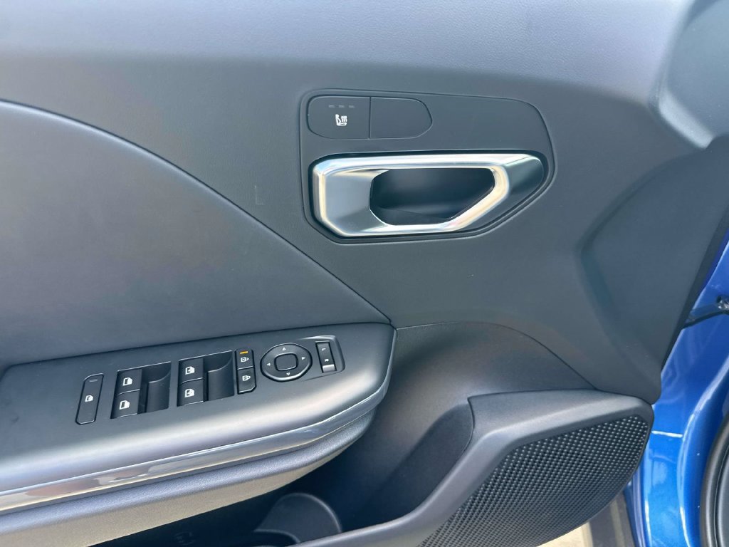 New 2026 Kia K4 EX FWD image 21