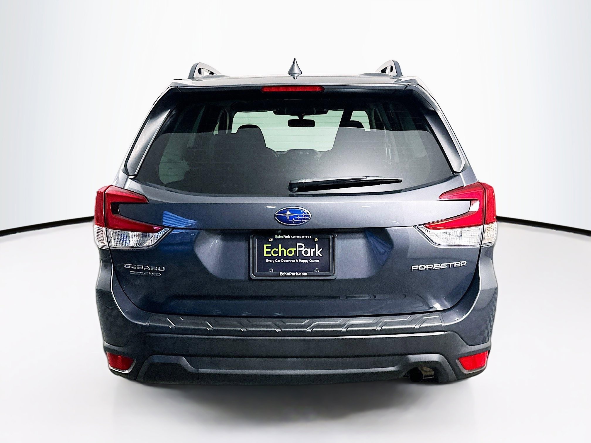 Used 2022 Subaru Forester Premium image 7