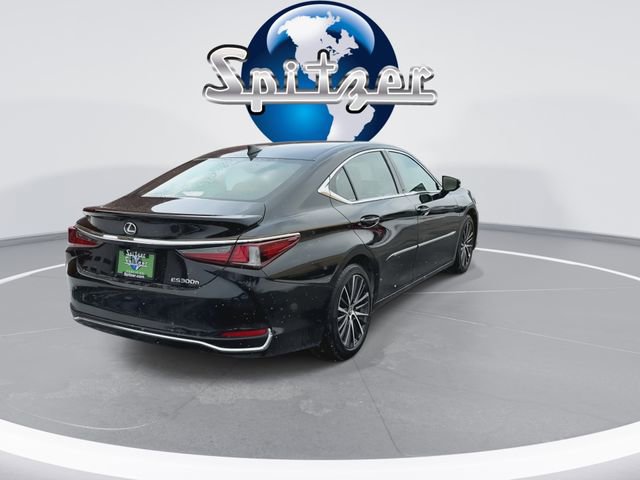 Used 2024 Lexus ES 300h w/ Premium Package image 9