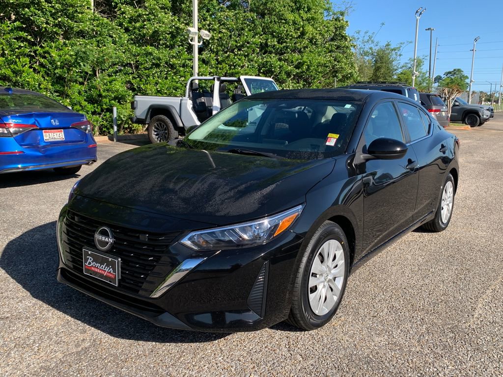 Used 2024 Nissan Sentra S image 4