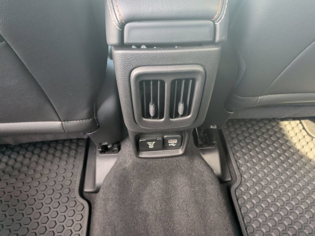 Used 2019 Jeep Compass Latitude w/ Popular Equipment Group AWD/4WD image 18