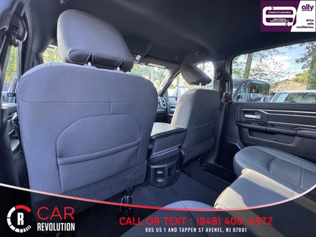 Used 2024 RAM 2500 Big Horn image 32